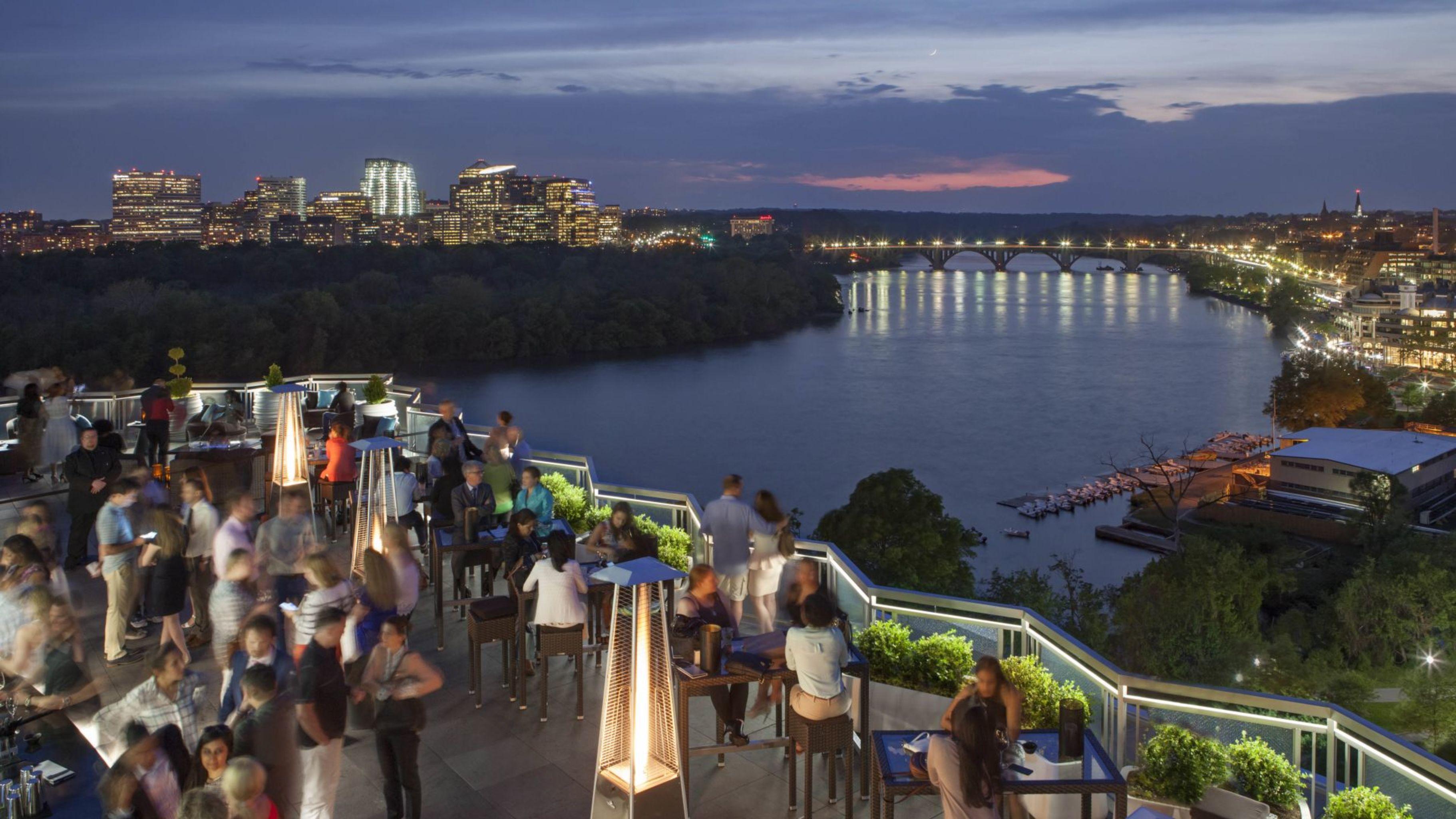 The Watergate Hotel Georgetown Washington Bagian luar foto