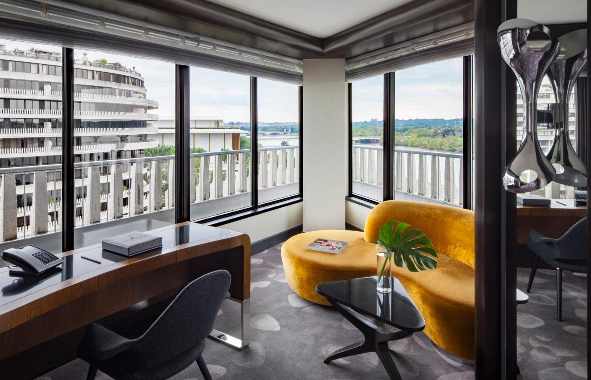 The Watergate Hotel Georgetown Washington Bagian luar foto